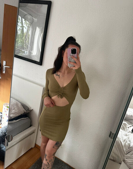 grands et plantureux onlyfans chaud exclusif images