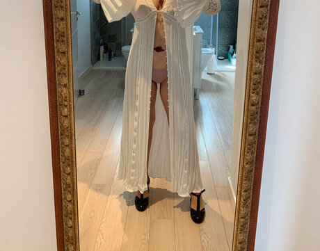 plage milf onlyfans xxx nu des photos