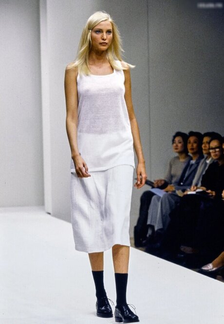 OOPS Deutsch star du porno de haute qualité image