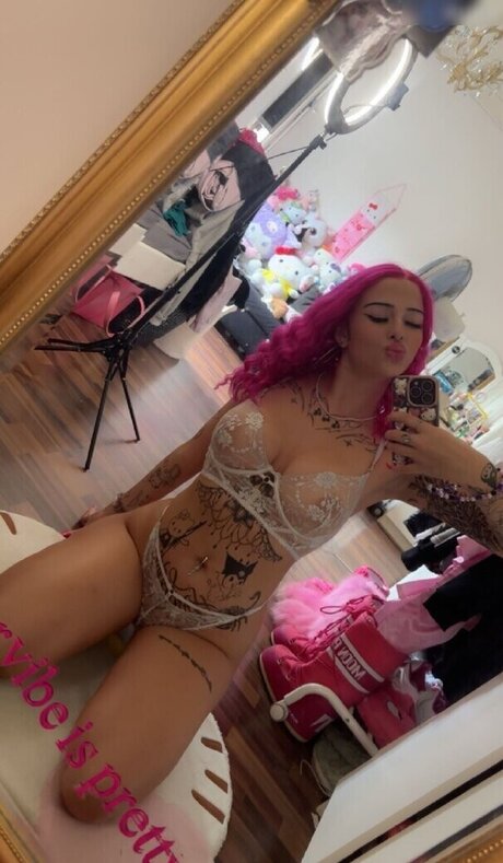 Valeria Maria art de star du porno des photos