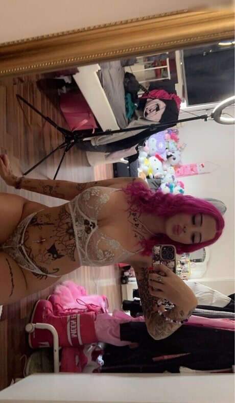 Valeria Maria haut modèle galerie