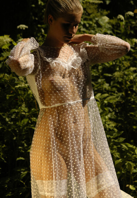 yoga sensuel onlyfans porno artistique archive