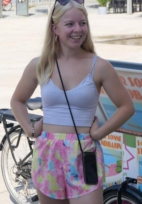 Jette Nietzard étoile nue image