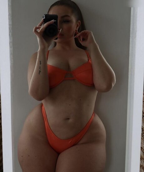 épouse arabe onlyfans haute qualité sympa des photos