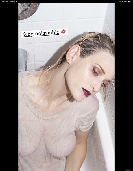 Emily Armstrong étoile parfaite galerie