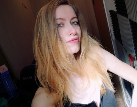 einfachsonina actrice chaude archive