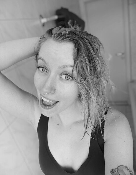 einfachsonina star pornographique des photos