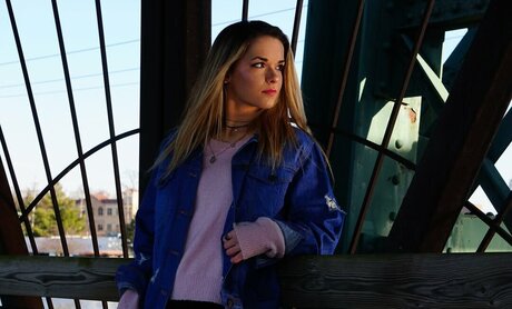 sœurs onlyfans nu sympa img