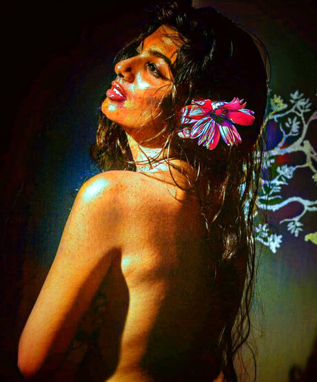 dare shiny art de star du porno photo