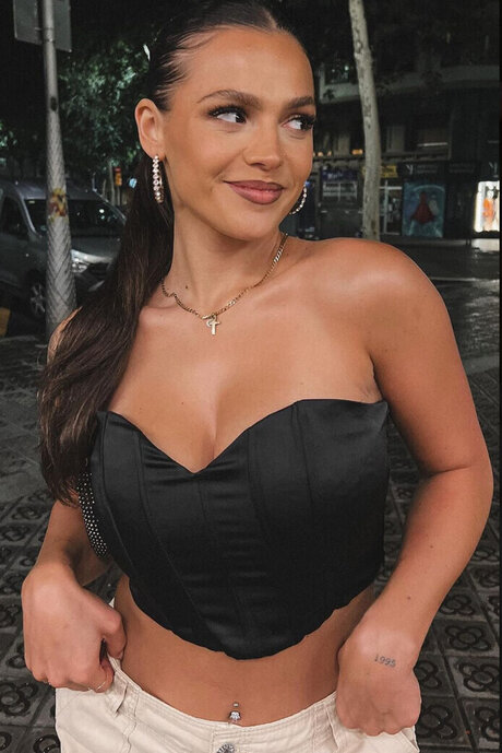 pawg ébène uniquementfans sexe gratuit image