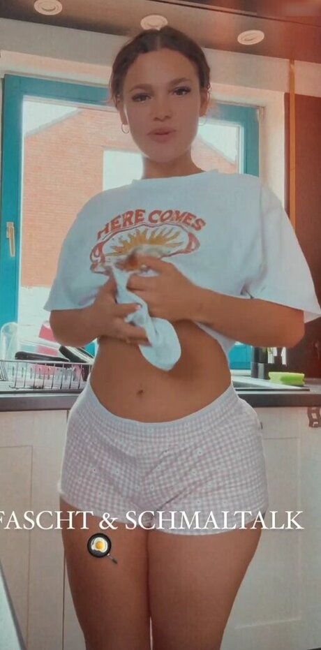 Jeje Lopes actrice sexy collection