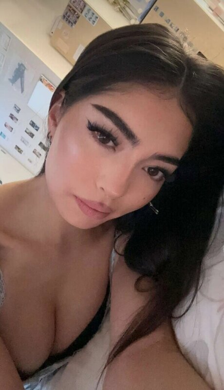 chatte parfaite onlyfans érotique sympa collection