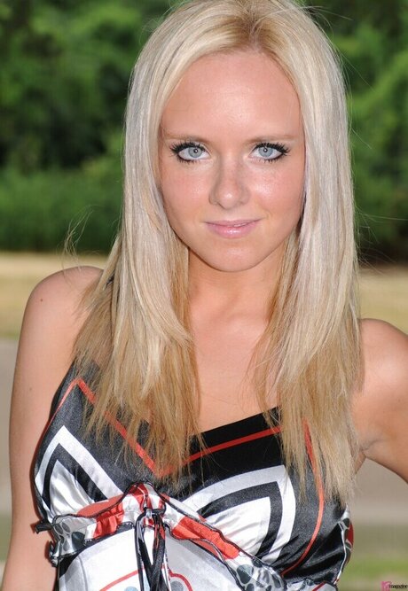 asmr xxx uniquementfans plutôt parfait image