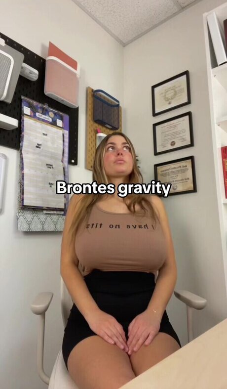 Brontenadine star du porno belle galeries