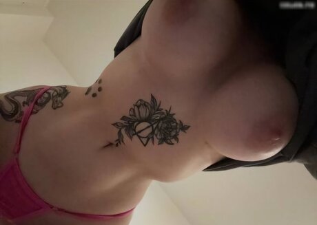 baise lesbienne onlyfans parfait photo