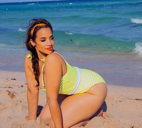 Dascha Polanco actrice nue photo