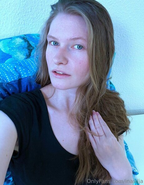 infirmière brune onlyfans chaud de haute qualité galerie