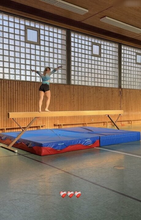 Itsmisabell art de star du porno collection