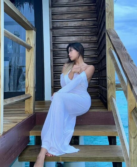 Cutelucia étoile sexy photos