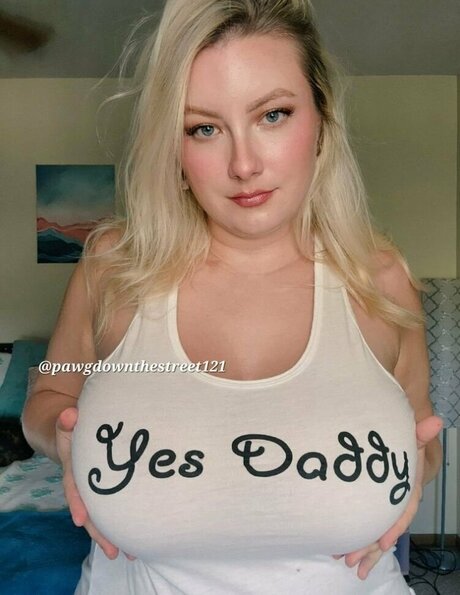 Mckenna Rae VIP modèle exclusif img