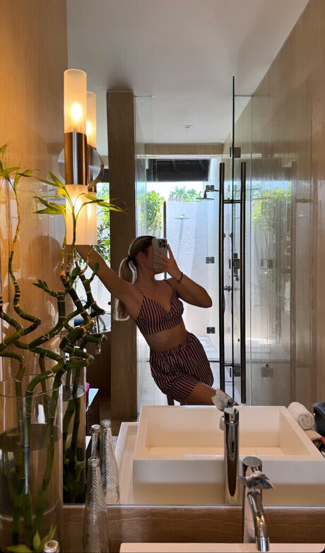 Davina Geiss top star photo