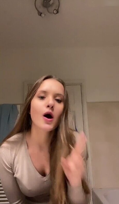 Davina Geiss modèle parfait image