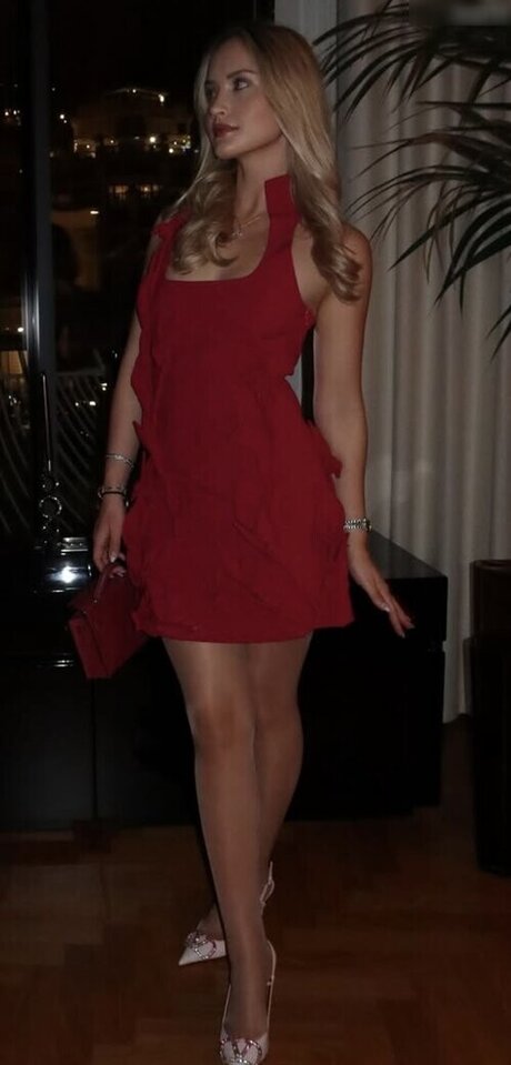 Davina Geiss haut étoile archive