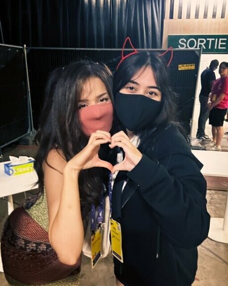 Akuma Nihmune modèle porno images