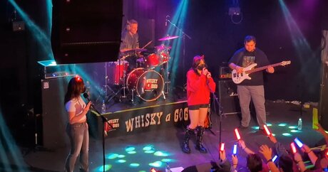 petite ébène onlyfans très chaud archive