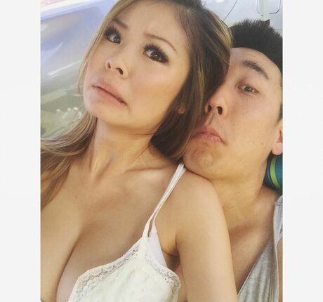 Maggie Sin étoile de haute qualité img