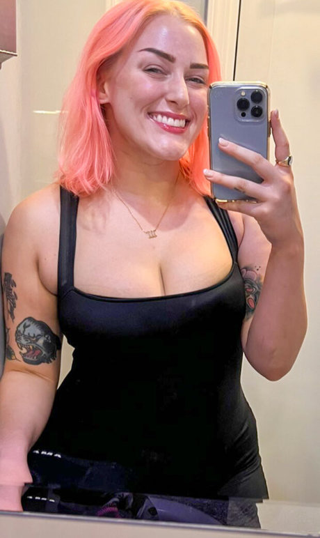 Allie Katch modèle meilleur images