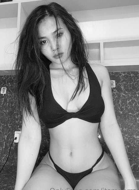 itsmearra actrice porno images