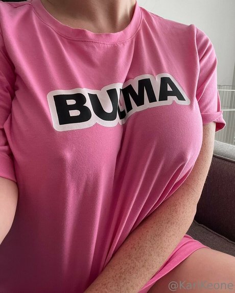 Kari Keone modèle sexy img