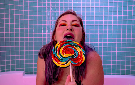 thefreeserpent modèle chaud archive