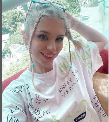 Berticuss nus de stars du porno galerie