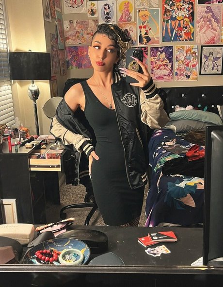 SailorTabbyCat star du porno sympa galerie