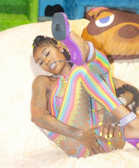 Asian Doll top star archive