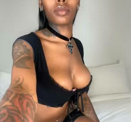 Asian Doll xxx star du porno img