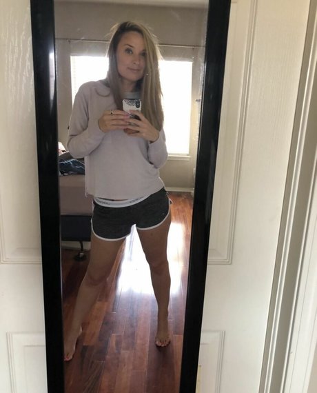 lyric in my head modèle gratuit image