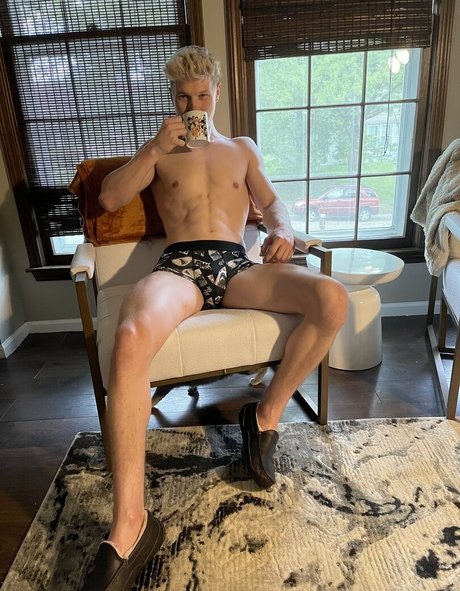 kallen2044 belle actrice archive