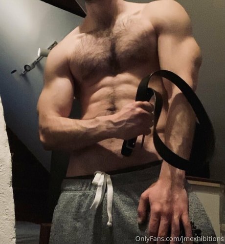 jmexhibitions modèle sexy des photos