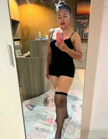 luzy93 étoile nue photos