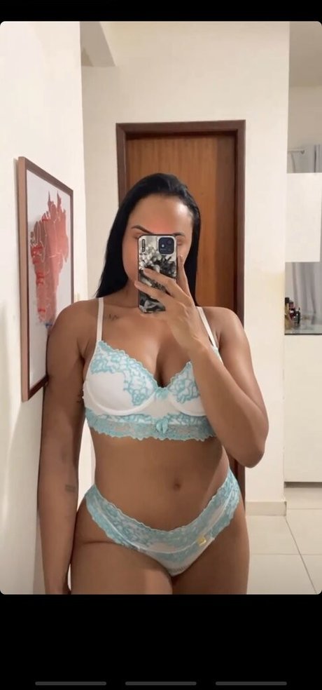 Tais Iscariotes modèle meilleur photo