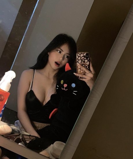 gangbang uniquement pour les fans art images