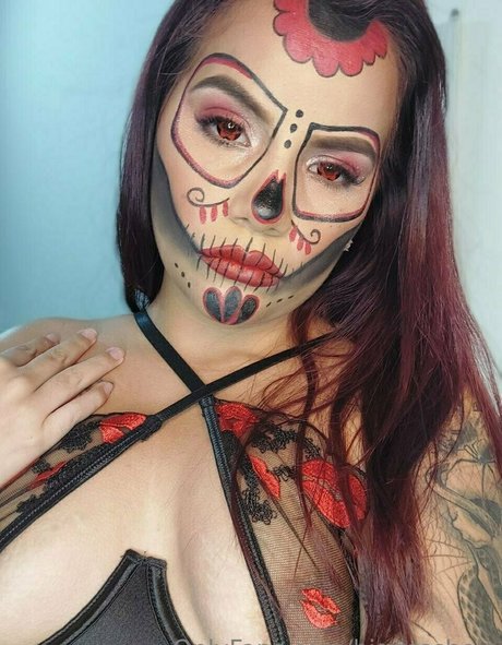 pawg ébène uniquementfans plutôt parfait des photos