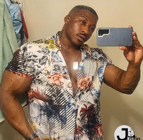 justinthemodel actrice pornographique galerie