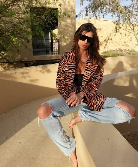 bbw gothique uniquementfans gratuit de haute qualité archive