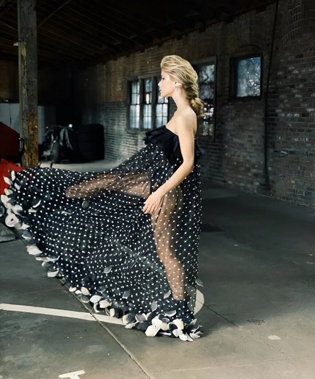 Erin Moriarty modèle sympa collection