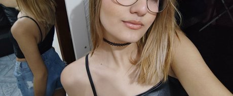 GGatinha Meow haut étoile photos