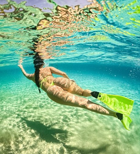 chauffeur de camion uniquementfans chaud gratuit image